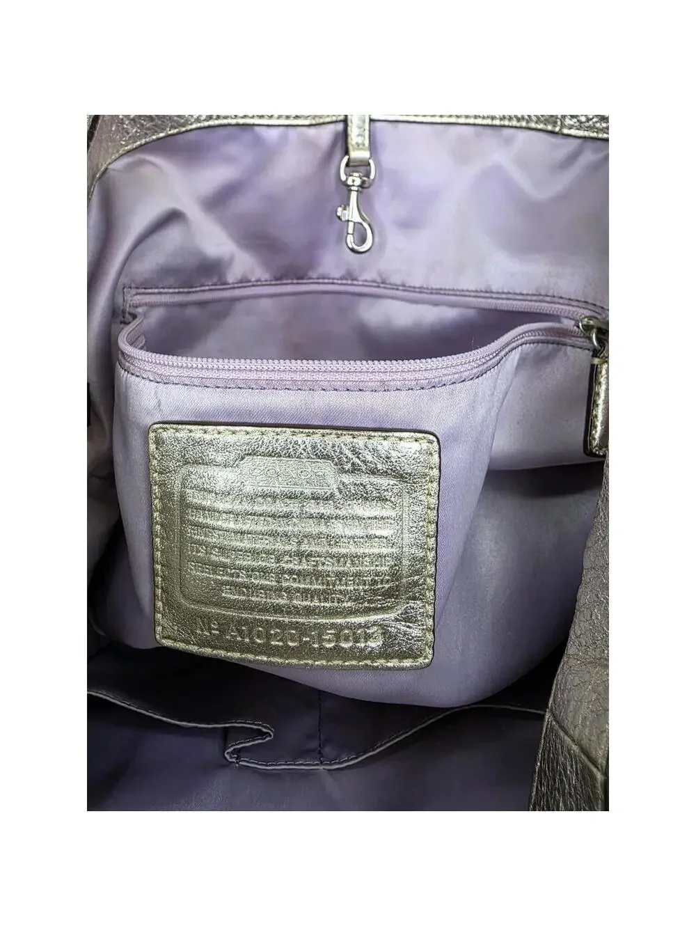 🍒Coach Julia Op Art  Signature Metallic Tote🍒